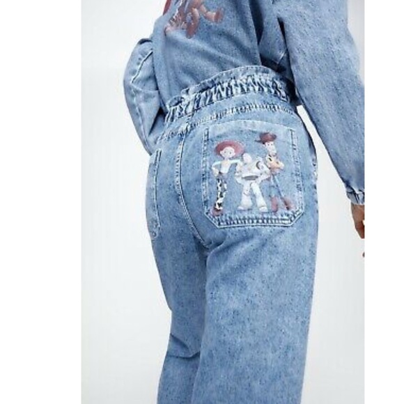 Zara x Disney Toy‎ Story Paperbag High Waisted Jeans Size 12 - Picture 2 of 15